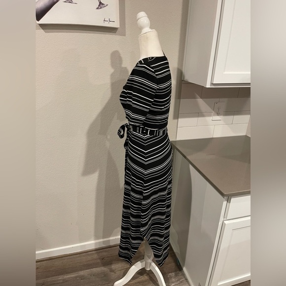 NWT Club Monaco striped square neck knit dress robe with waist tie - Picture 5 of 12